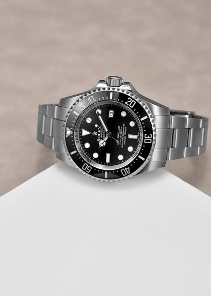 Rolex Deep Sea Sea Dweller Black 44mm 116660  2015