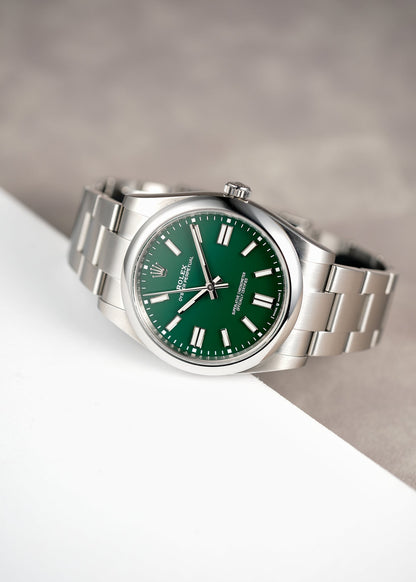 Rolex Oyster Perpetual Green Dial 41mm  124300 2022