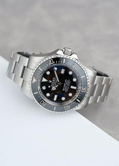 [SOLD] Rolex Sea Dweller Deep Sea Black 44mm 136660  2023