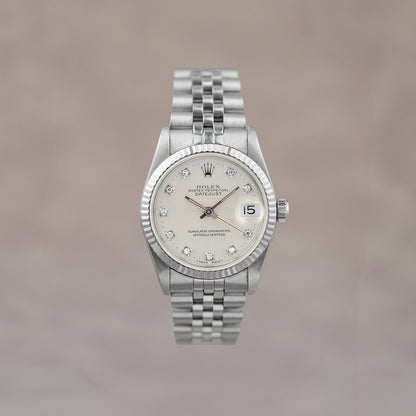 [SOLD] Rolex Datejust 31 Silver with Small Diamonds 31mm 68274 1990