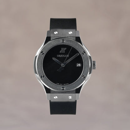 Hublot Classic Fusion Black Magic 37mm 595.CX.1270.RX.MOM 2023